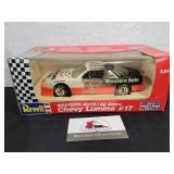 Revell 1/24 Western Auto Chevy Lumina #17