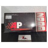 Action 1/24 Mike Skinner Limited Edition