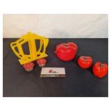 Vintage table condiment set