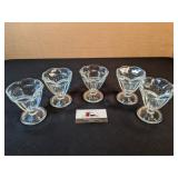 Ice cream sundae dishes