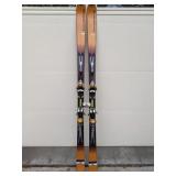 Snow skis