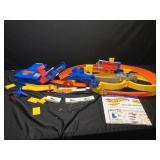 Hot Wheels Race Track