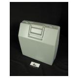 Royal Safari Manual Typewriter