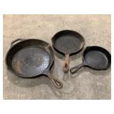 Set of 3 Cast Iron Skillets