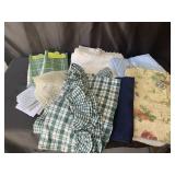 Valance, kitchen towels and tablecloths