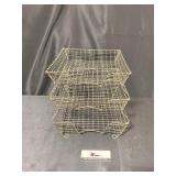 Chicken Wire paper sorter