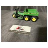 1:32 scale John Deere gator