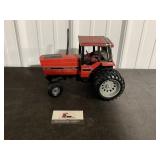 1:16 scale International 5288