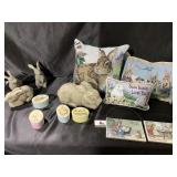 Tote of Easter decor