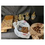 Gold Christmas Decor