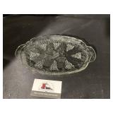 Tote of 19 grape plates