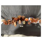 Tote of Thanksgiving decor