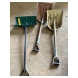 Scoop shovels and snow shovel