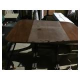 Drop leaf table