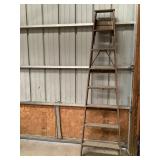 Wood ladder