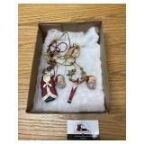 Santa jewelry