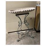 Iron plant stand