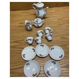 Rose bud tea set