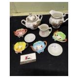 Heritage Hall sugar and creamer