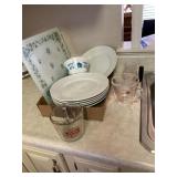 Pyrex measuring cup and miscellaneous dishes