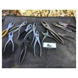 Pliers