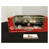 Texaco 1956 Ford Thunderbird limited edition bank