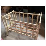 Doll crib