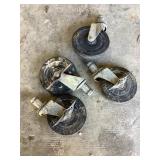Set of caster wheels