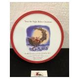 Porcelian Santa Snack Set