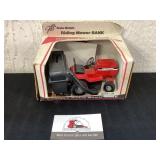 Steerable Riding Mower Bank