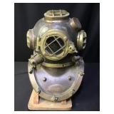 Divers Helmet
