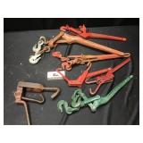 Bucket of Misc Chain Binders