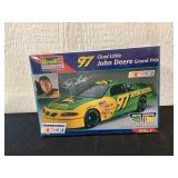 Model Deere Grand Prix