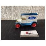 Ertl Replica Ford 1913 Model T Van Bank
