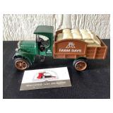 Ertl Kenworth Big Farm Days Bank