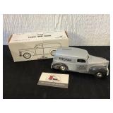 Scale Models 1940 Panel Van Bank