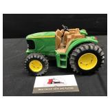 Plastic Ertl John Deere