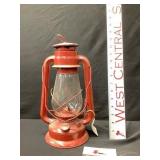 Kerosene lantern