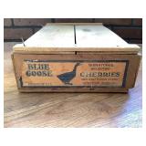 Blue Goose Crate