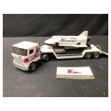 Buddy truck with Challenger