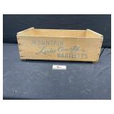 Mountain Lake Country Bartletts wooden box