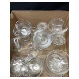 Box of miscellaneous glassware