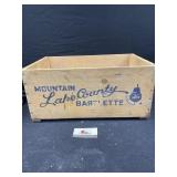 Mountain Lake Country Bartletts wood box