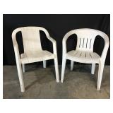 Plastic White Chairs