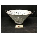 Enamel Strainer