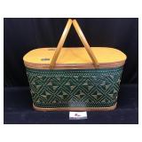 Hawkeye Picnic Basket