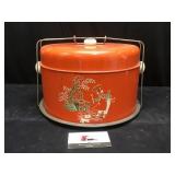 Vintage Cake Carrier