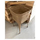 Washtub stand