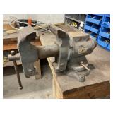 Olympia 5in Vise