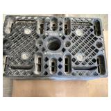 15 - plastic pallets